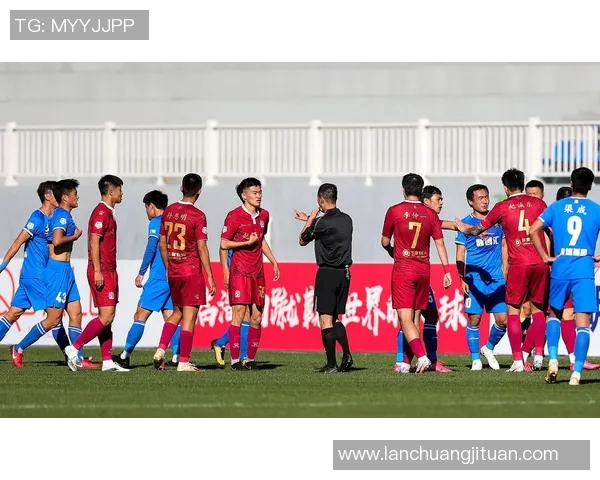 武汉足球队在冠军赛中的实力展现与未来发展潜力分析 武汉足球队在冠军赛中的实力展现与未来发展潜力分析