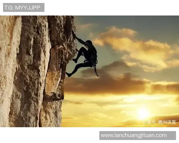 攀岩之路上的坚韧与梦想:陈丽的深度对话与人生启示 攀岩之路上的坚韧与梦想:陈丽的深度对话与人生启示