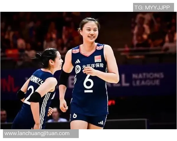 深圳排球队以72分领跑精英赛积分榜展现强劲实力和团队合作精神