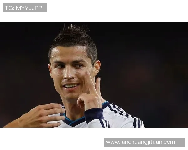 足球明星过人技巧大揭秘从梅西到C罗的精彩瞬间全解析 足球明星过人技巧大揭秘从梅西到C罗的精彩瞬间全解析