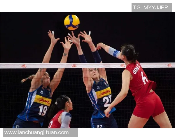 南京排球队展现灵活战术与团队配合的精彩表现分析